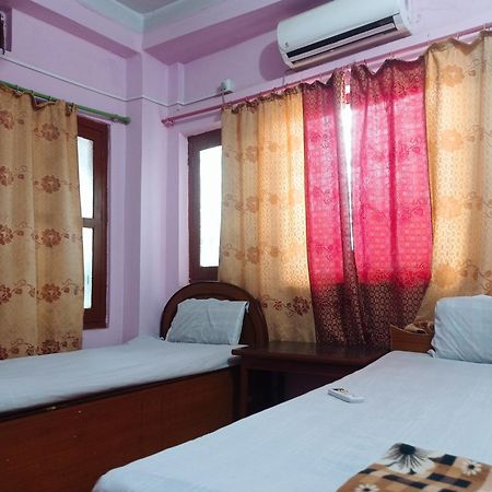 Darshan Namaste Hotel & Lodge Bhairāhawā Dış mekan fotoğraf